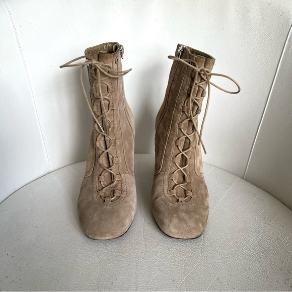 (͒ ॢ X ॢ)͒

Tan Suede Victorian Lace Up Ankle Boots - Picture 5 of 17